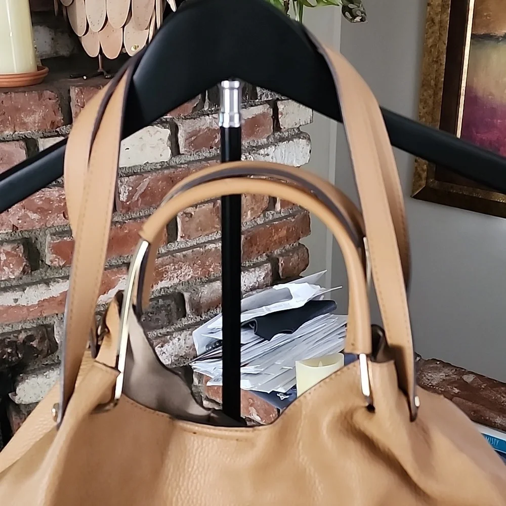 Sondra Roberts Tan Slouchy Hobo Shoulder Bag  Soft Vegan Leather - Picture 3 of 9